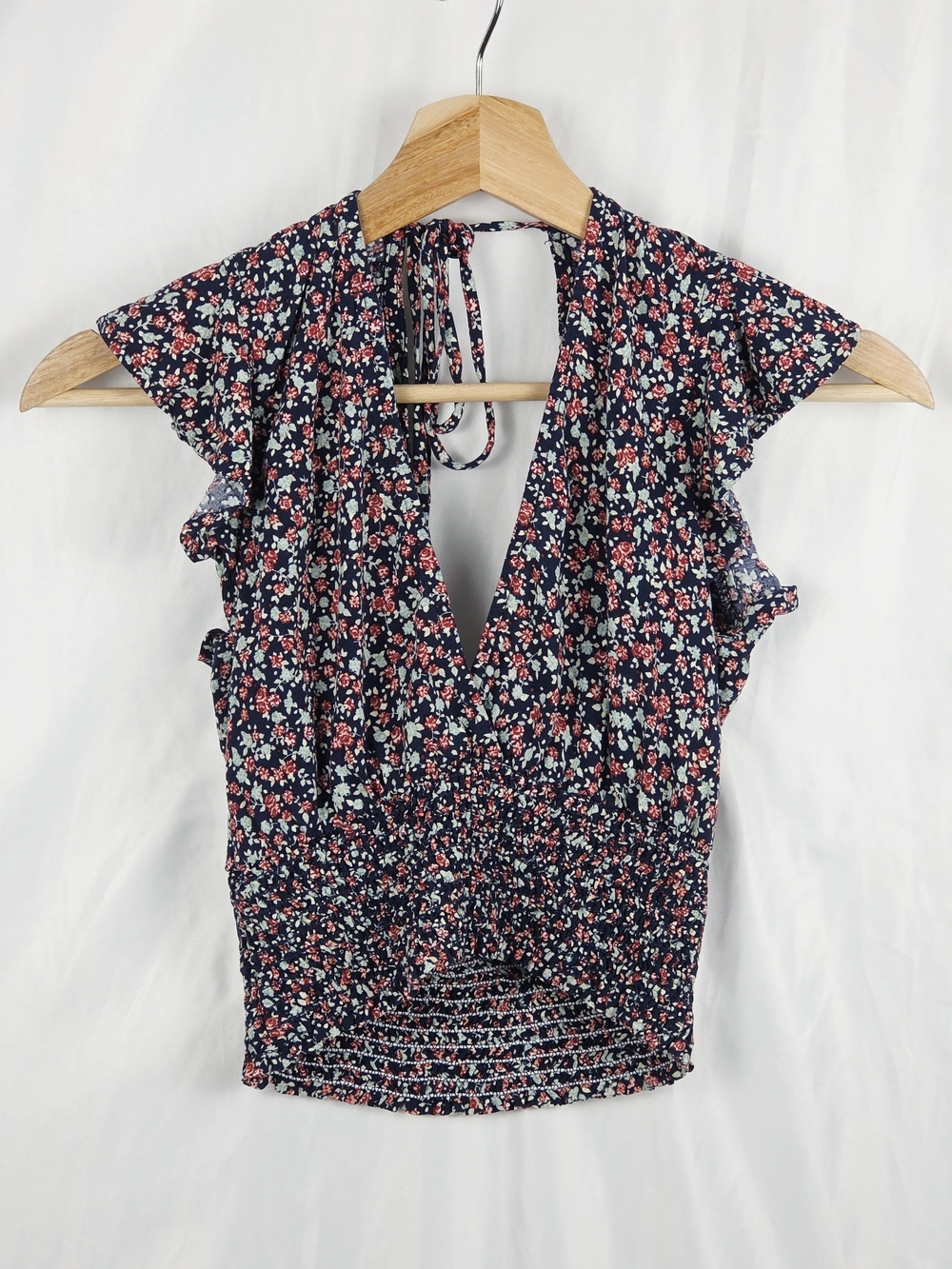 Lilyful Women's Floral Smocked Waist V-Neck Open Back Top Size Small